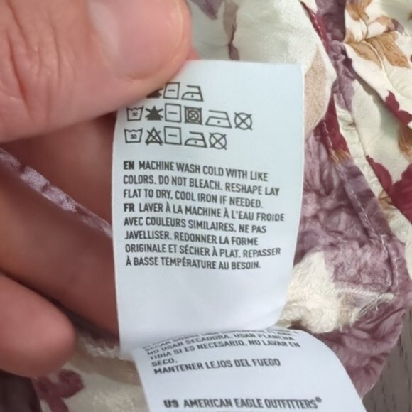 American Eagle cold shoulder floral blouse - Picture 9 of 9